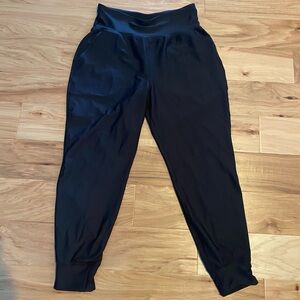 Womens old navy black joggers with pockets size large